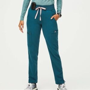 FIGS High Waisted Yola Skinny Scrub Pants women’s Medium
